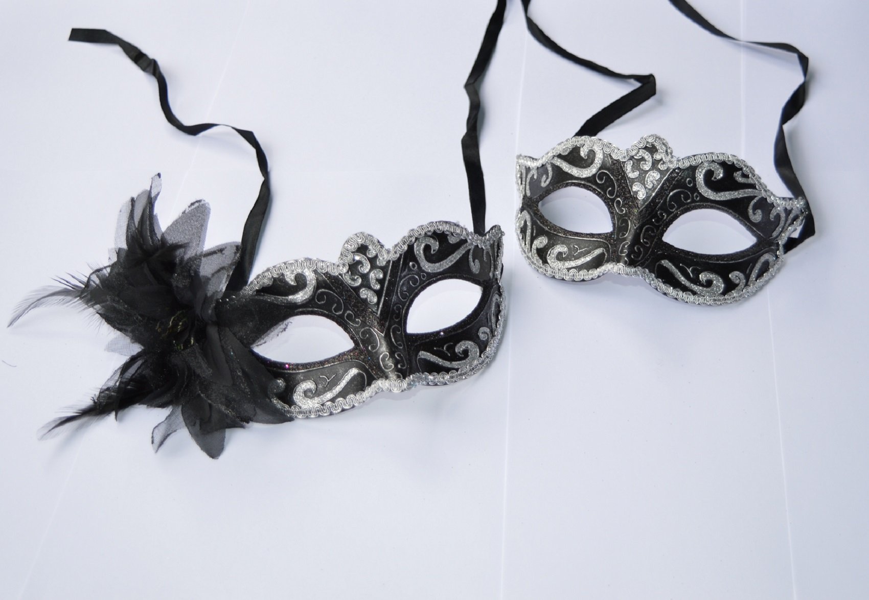 FHS Silver His & Hers Venetian Masquerade Masks for Couples