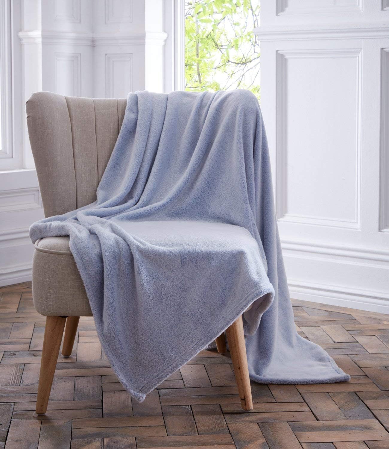 130cm x 170cm Fleece Throw Lucas Blue Super Soft Blanket Pastel Pale