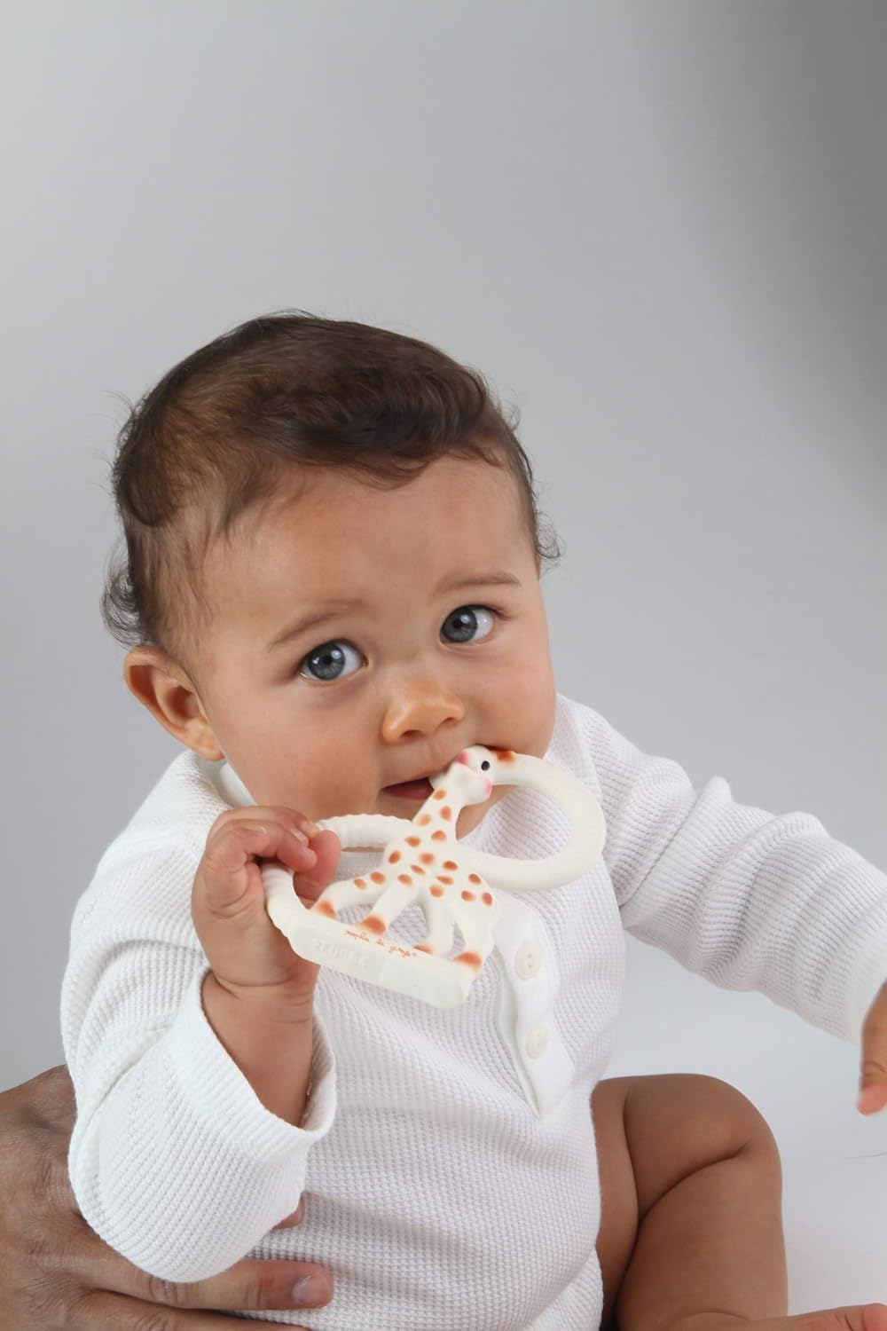 Amazon Co Jp キリンのソフィー ママといっしょ3点セット ソフィー ティージングリング キーホルダー 日本正規品 Vulli 歯固め 可愛い 赤ちゃん 乳児 0歳 1歳 人気 初めてのおもちゃ 男の子 女の子 ギフト 誕生日プレゼント 玩具 ベビー用品 おもちゃ おもちゃ