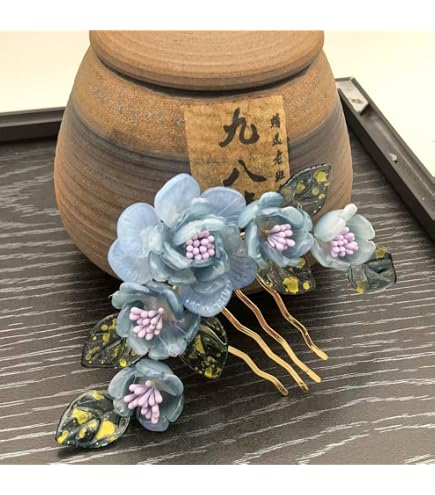 Amazon.com : Cayyoomm Red Camellia flower with Tassel Hanfu  display picture 3