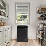 Willow W99CFB 99L Freestanding Chest Freezer Black Garage Safe view 2