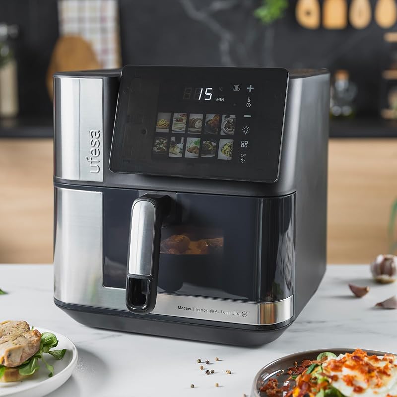 Friggitrice ad aria calda Macaw, 8,8 l, 2200 W, doppi elementi riscaldanti, cottura rapida e croccante, Air Pulse 360°, touch screen digitale, 10 programmi, finestra con luce, teglia
