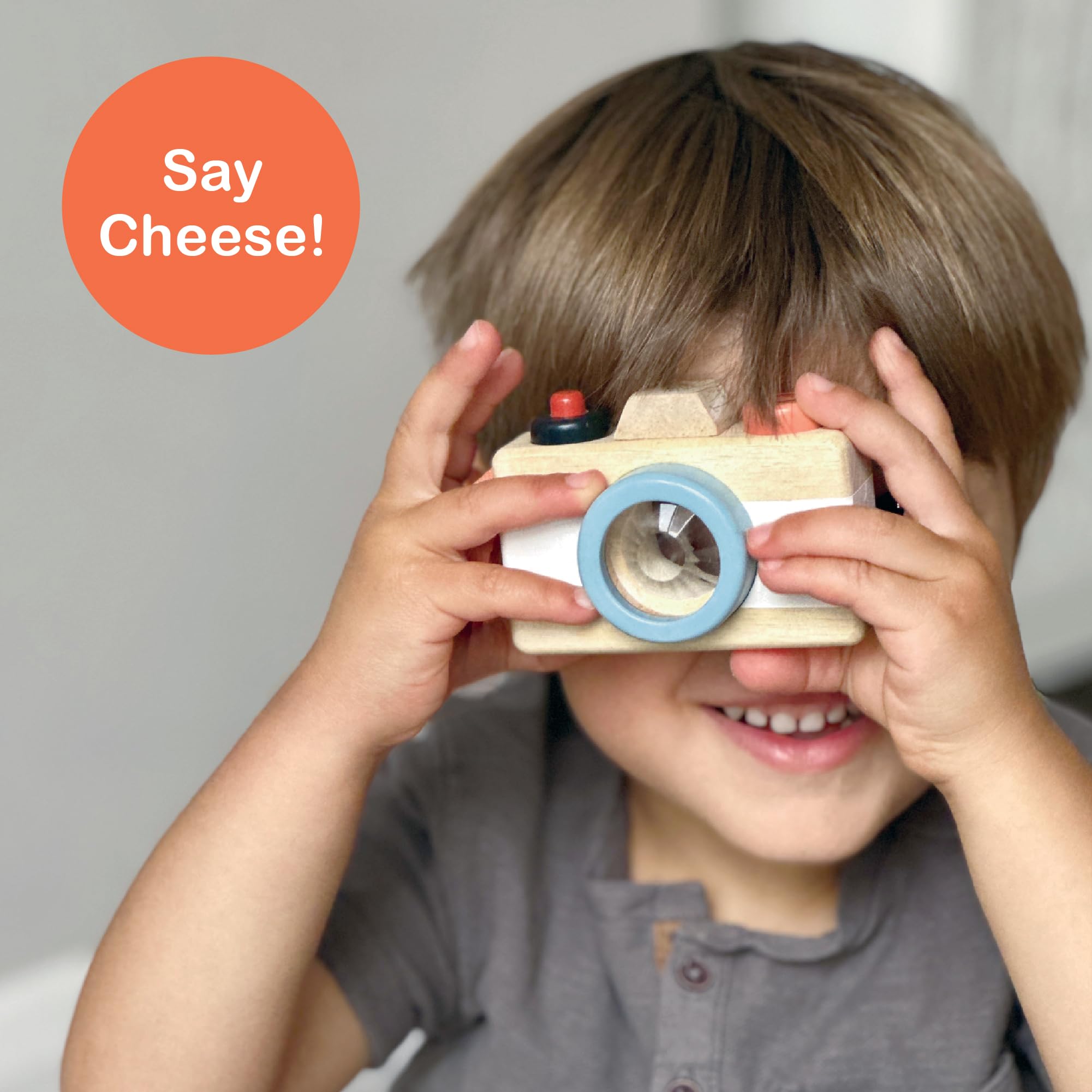 Mentari Toys - Camera - Wooden Pretend Camera Toy for Toddlers with Kaleidoscope Lens - Early-Learning Camera for Sense Stimulation and Motor Skills - Portable Toy for Imaginative Play - Age 2+