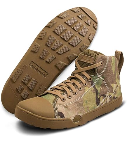 ド*グ様 OMAN10 × Danner solol マルチカム multica OMAN10 × Danner solol マルチカム multicamセット - メルカリ