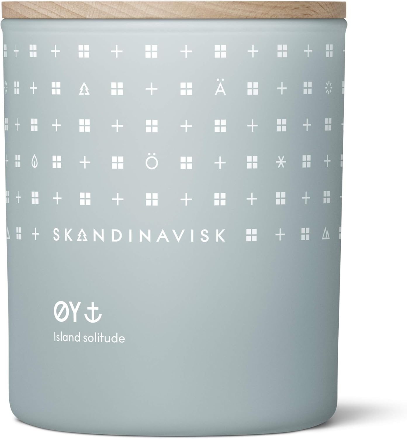 Skandinavisk ØY 'Island' Scented Candle. Fragrance Notes: Crabapple and Dog Rose, Water Mosses and Green Leaves. 7.0 oz.