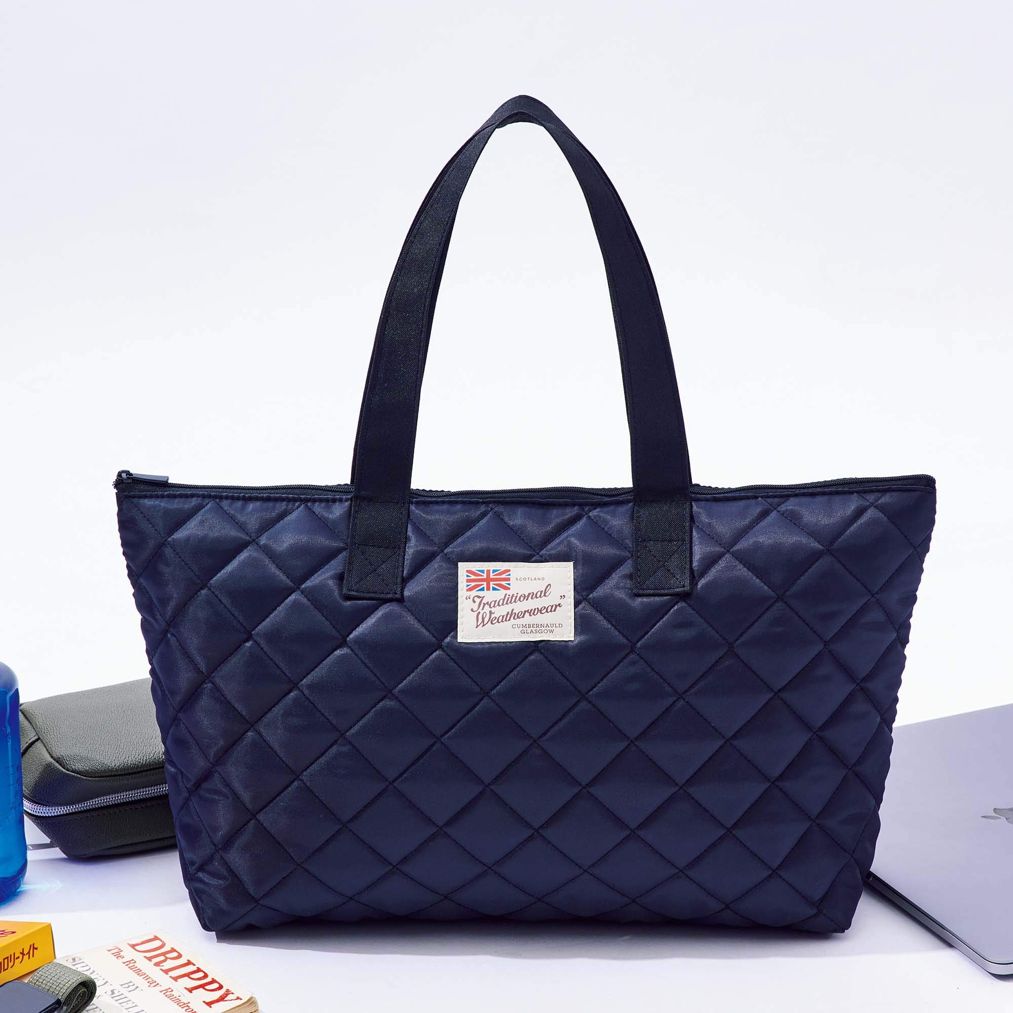 MonoMaster(モノマスター)2021年4月号：2/25発売【雑誌付録】「トラディショナル ウェザーウェア」PCポケット付き！キルティング万能トートバッグ