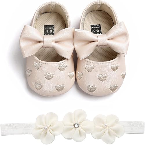 Amazon ベビーシューズ ヘアバンド ファーストシューズ 白 プリンセス シューズ キッズ 新生児 幼児靴 キッズ シューズ 女の子 赤ちゃん靴 滑り止め 柔らか ベビーシューズ 歩行靴 通園 2点セット Rose Roman シューズ ベビーシューズ