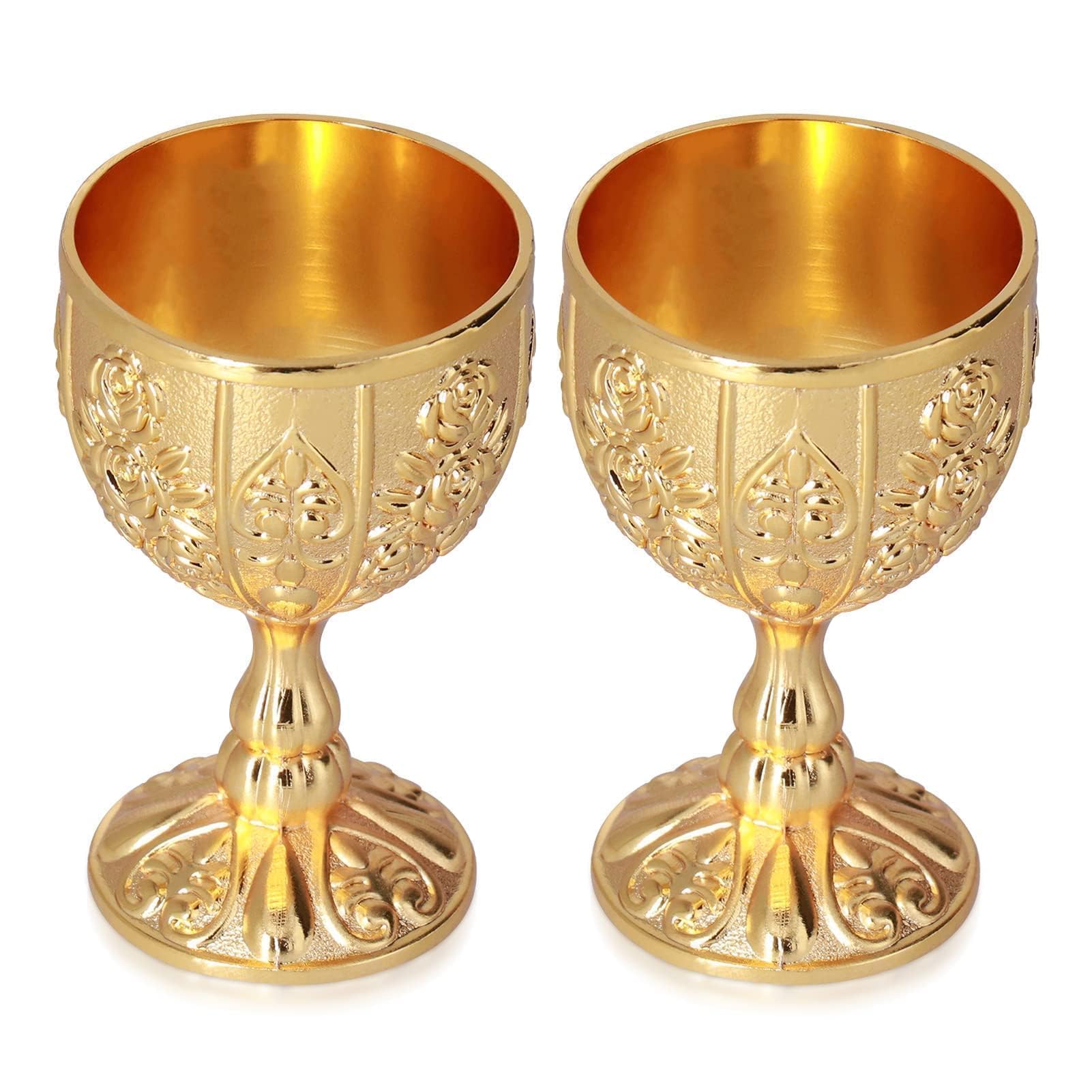 Beufee 2Pcs Gold Goblet Cup, Vintage Chalice Goblet Metal Embossed Handmade Short Wine Goblet Embossed Wine Liqueur Cup Shot Glass for Home Bar(01)