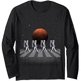 Astronauts in Walking in Space Occupy Mars Long Sleeve T-Shirt