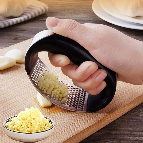 Purcon Handheld Stainless Steel Garlic Press Household