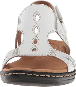 clarks women's leisa lakelyn flat sandal