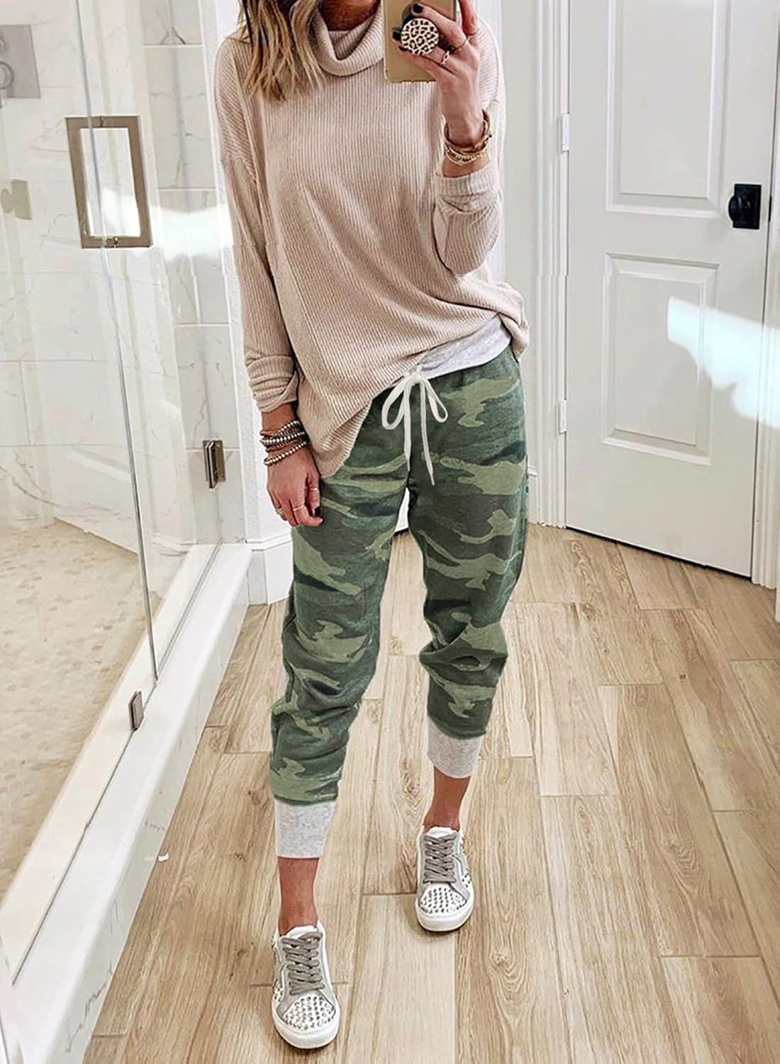 Shawhuwa Womens Pants Jogger Sweatpants Casual Loose Drawstring Waist Jogging Pants with Pockets: Clothing
