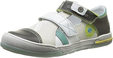 amazon kids trainers