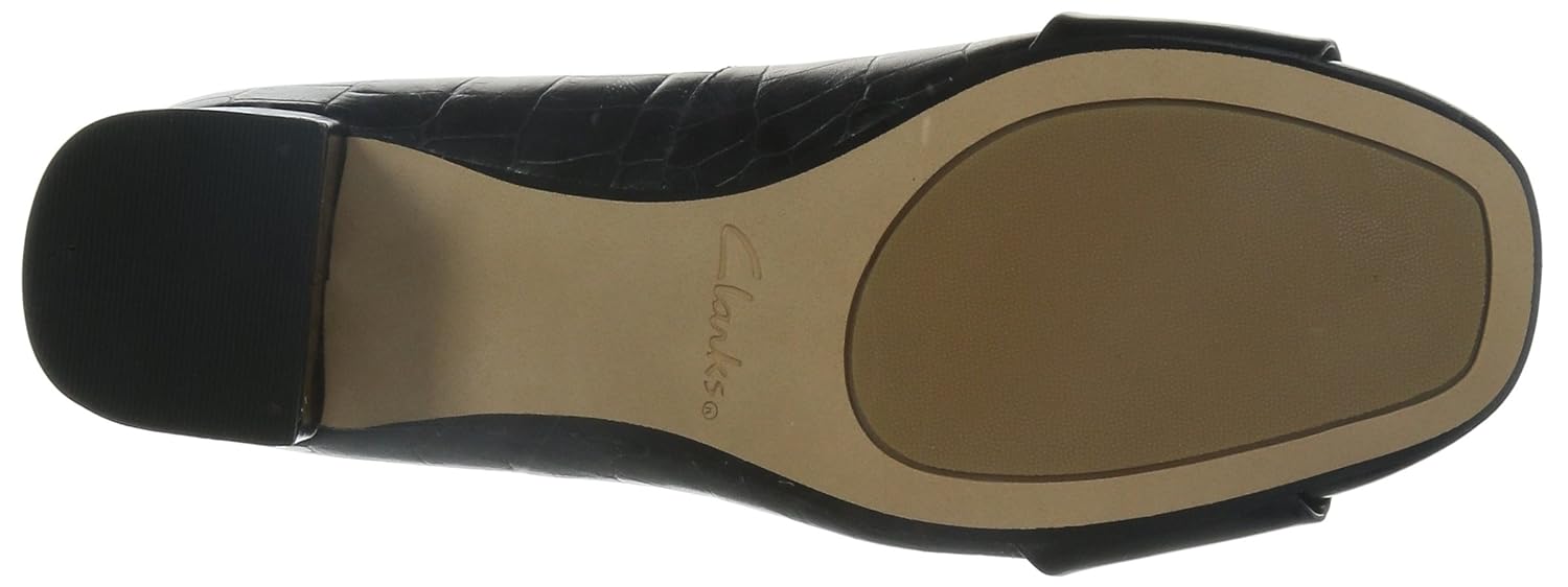 clarks women's chinaberry sky leather pumps