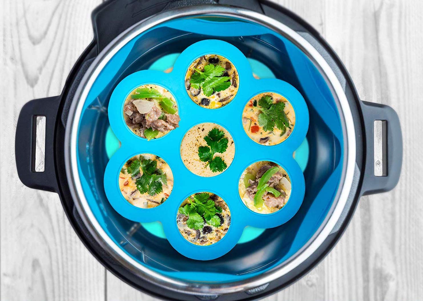 Amazon.com: NuRome - Molde de silicona para huevos de olla ...