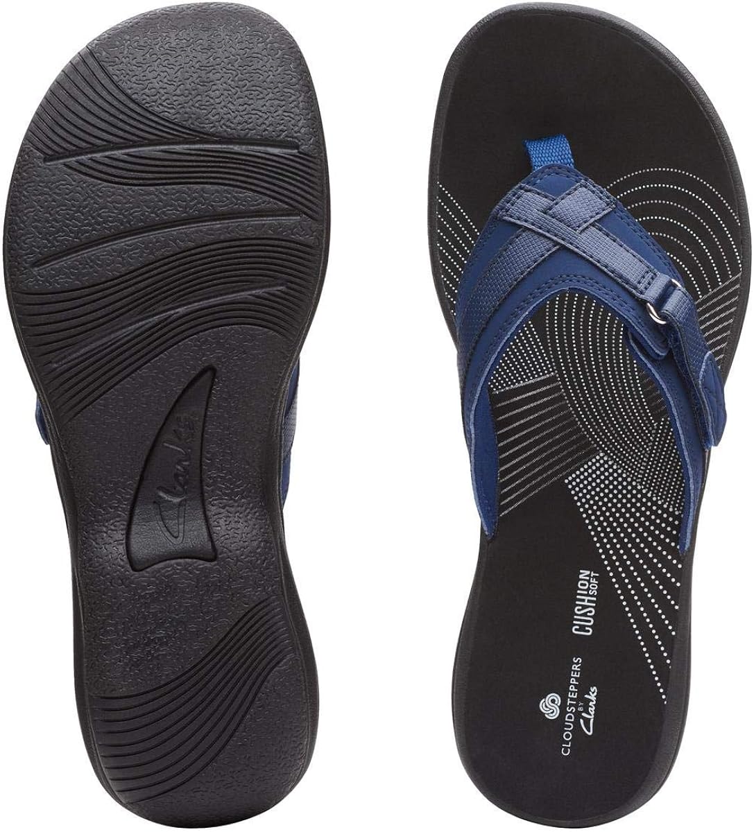 clarks cloudsteppers flip flops amazon