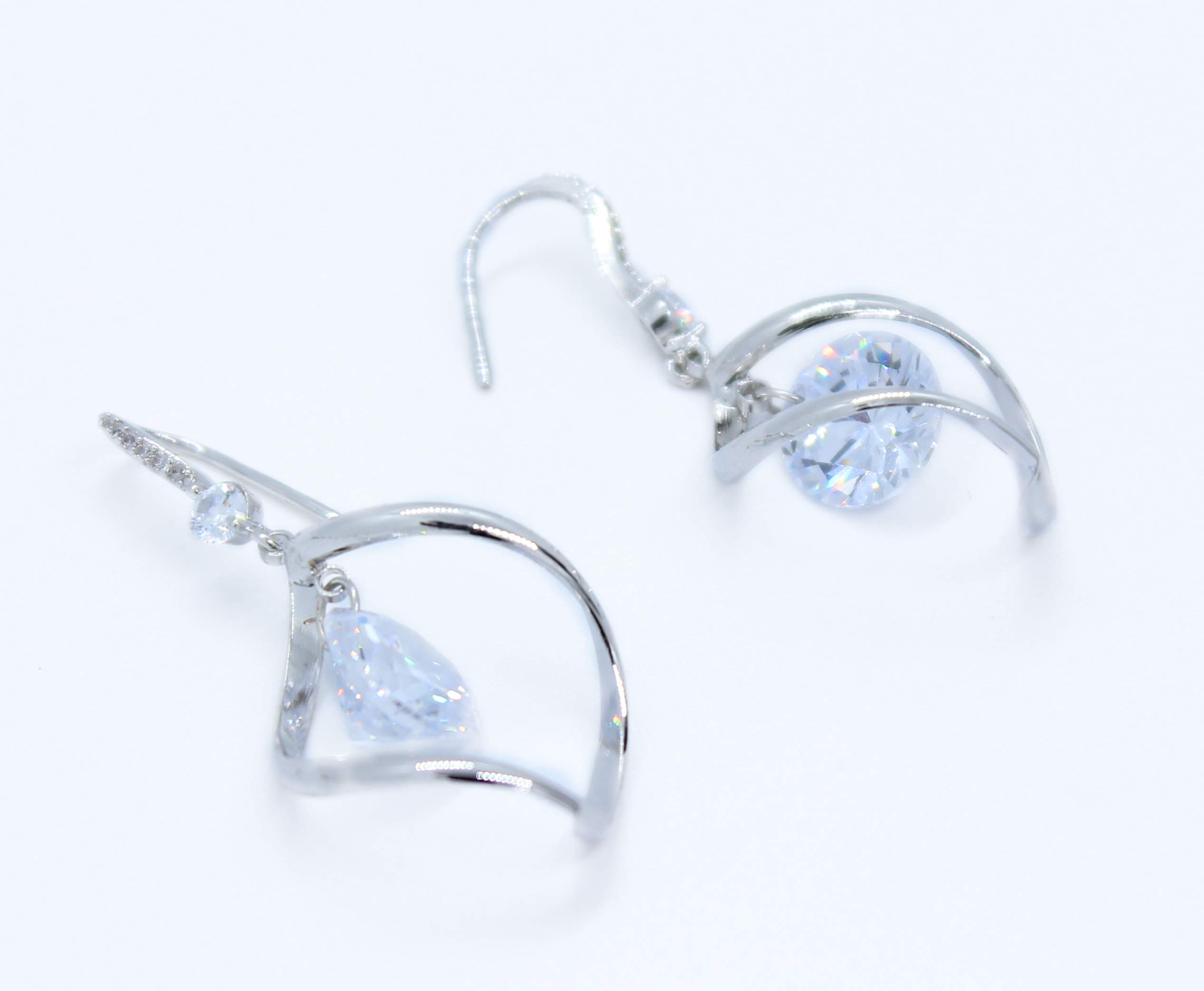 Goddess Area Pearl Drop Vintage Wedding Dangle Earrings(Silver Twisted Crystal)