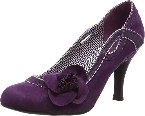 aubergine coloured shoes