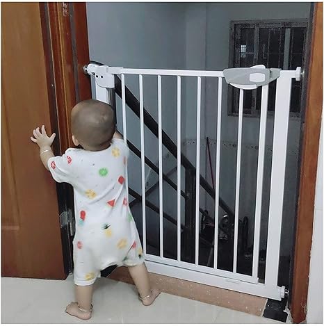 Amazon Co Jp 赤ちゃん 安全扉 ベビーゲート 自動クローズ 拡張可能 階段フェンス 仕切りパネル ために 階段 ベッドルーム 11サイズ Color 78cm Height Size 95cm 104cm ホーム キッチン