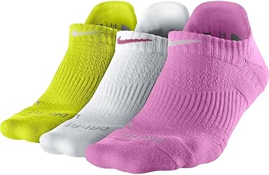 womens pink nike socks