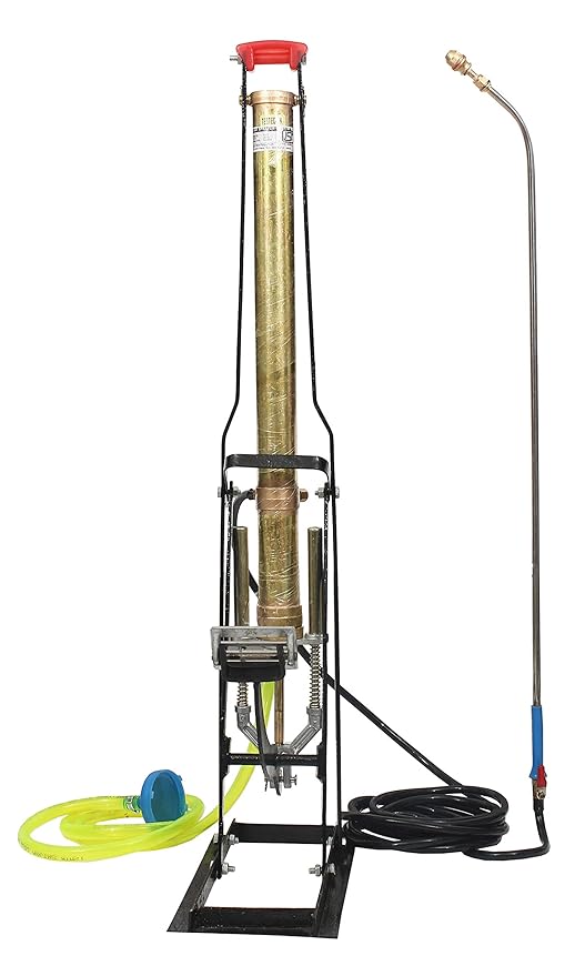 NEPTUNE SIMPLIFY FARMING Plastic Portable Foot Sprayers for Big Mango Tree (Black)