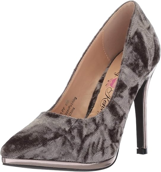 crushed velvet pumps