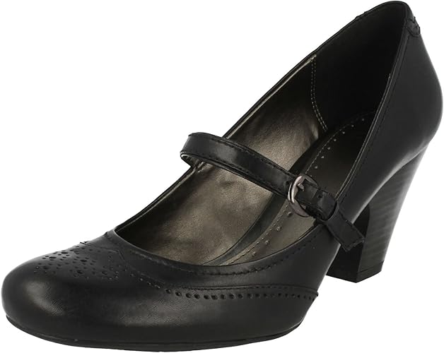 amazon ladies clarks shoes