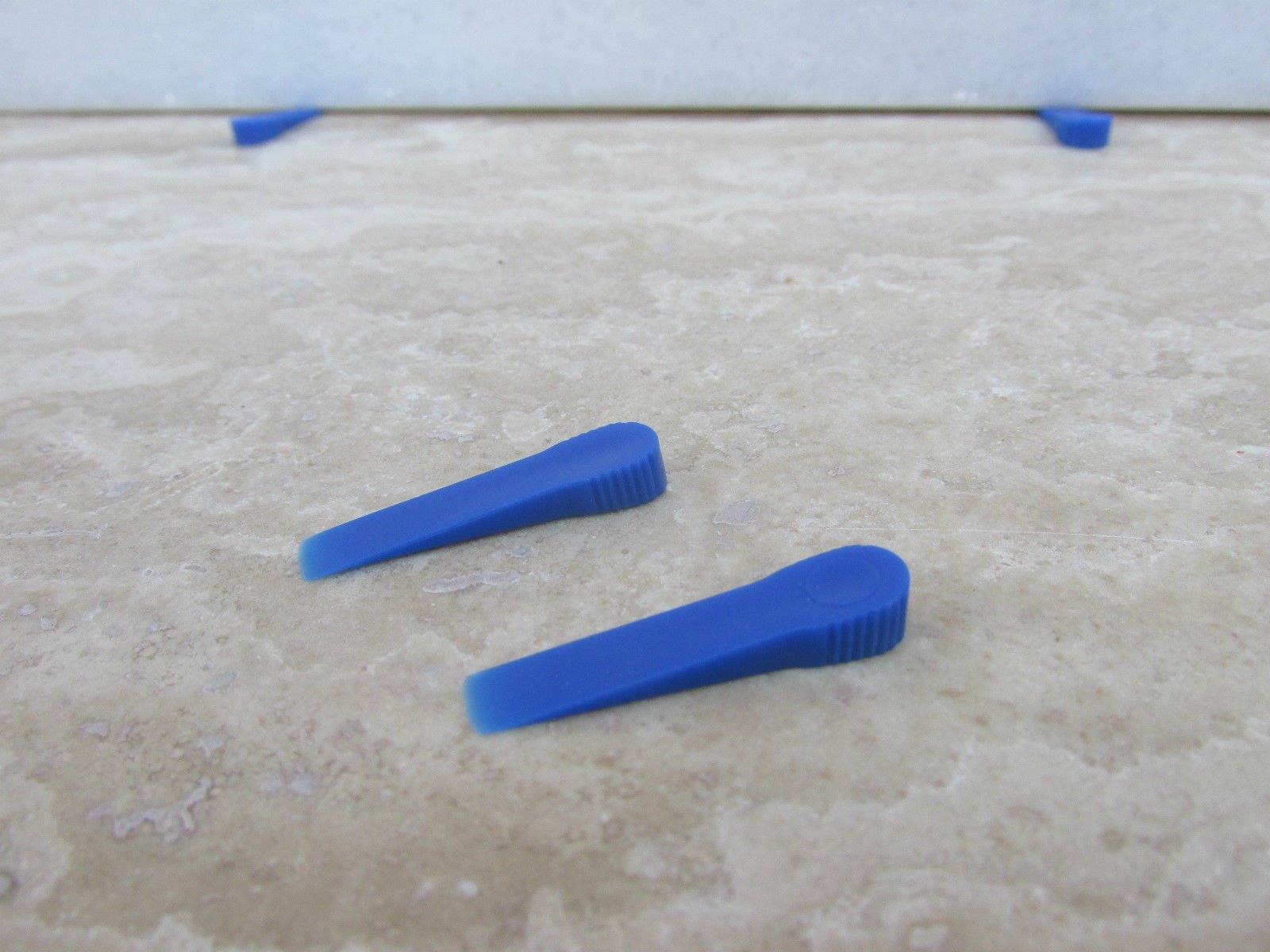 BLUE spacers shims wedges for Marble travertine porcelain Tile Master