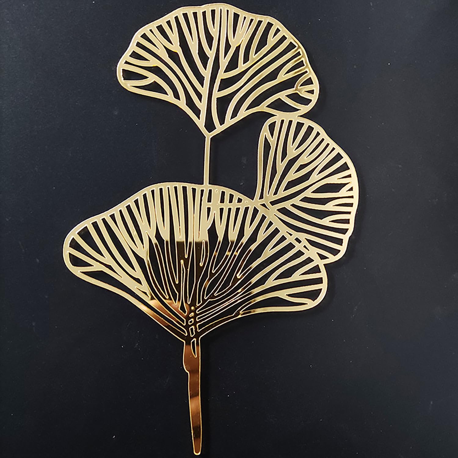 Photo 1 of 1PCS Cake Topper,Ginkgo Leaves Cupcake Cake Insert Topper for Birthday Party Wedding Baby Shower Themed Party Supplies