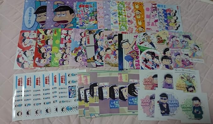 Amazon おそ松さん ポストカード クリアファイル ステッカー 紙類つめ合わせ おそ松 カラ松 チョロ松 一松 十四松 トド松 美品 おもちゃ ホビー