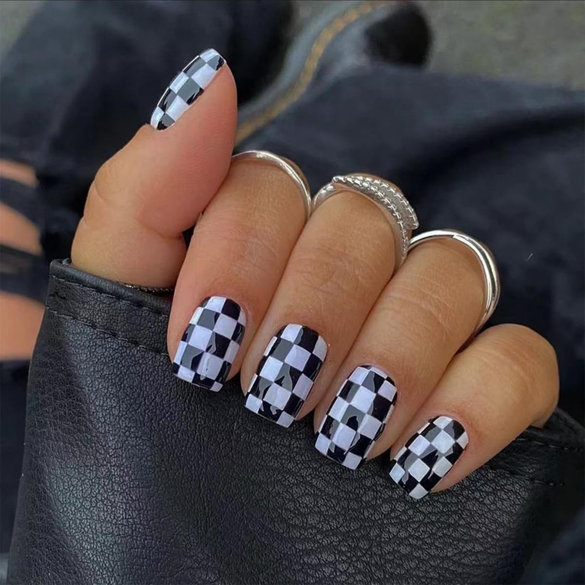 Photo 1 of 24 Pcs Short Press on Nails Black and White Checkerboard Fake Nails Square Acrylic Glossy False Nails Design Artificial Reusable Glue on Nails Short Coffin Stick on Nails for Women Girls