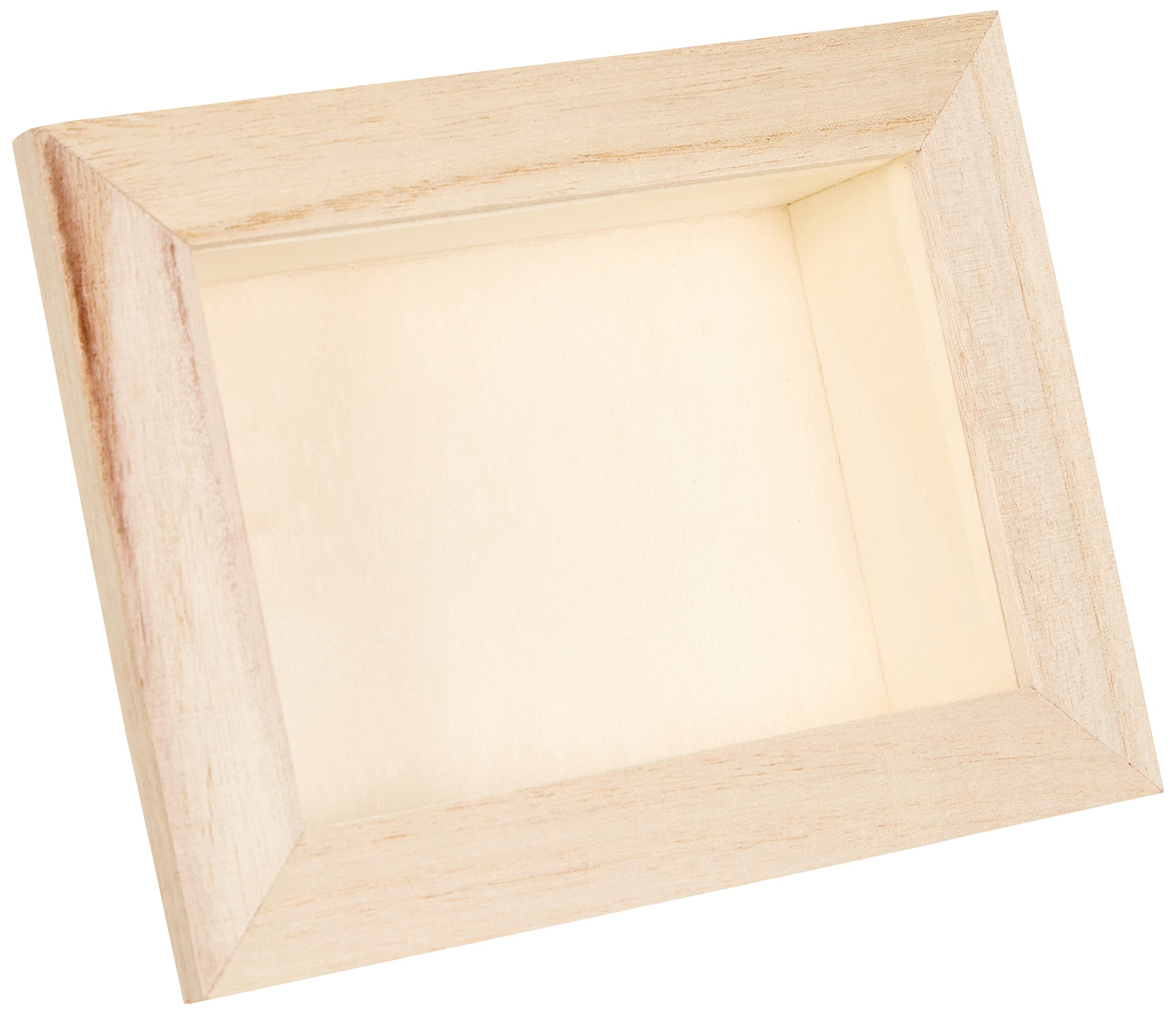 Artemio Wooden Showcase