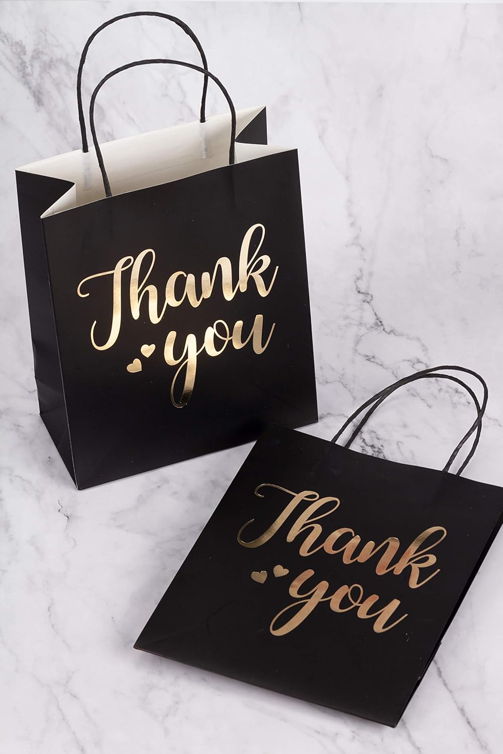 Amazon Com Laribbons Medium Size Gift Bags Gold Foil Thank You Black Paper Bags With Handles For Wedding Birthday Baby Shower Party Favors 12 Pack 8 X 4 X 10