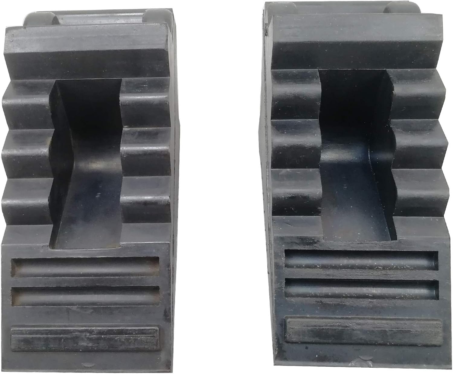 ROBLOCK Solid Rubber Wheel Chocks Heavy Duty Trailer Chock -2 Pack Black, 8.6" Long x 3.7 Wide x 4.7" High: Automotive