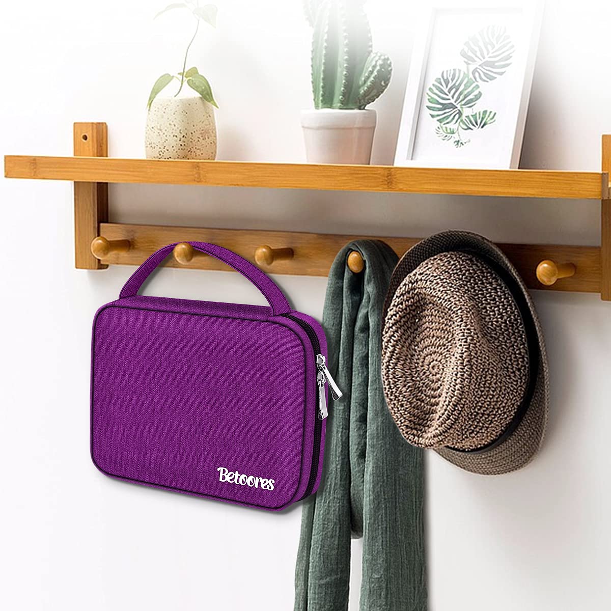 Betoores Watch Band Storage Bag, 40 Watch Bands Holder Expandable Travel Case Fits 40 Straps of Smart Watch, Apple Watch, Fitbit Series - Purple