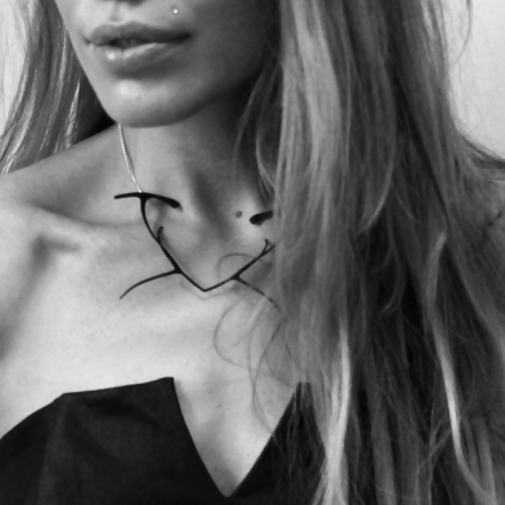 'TARO' - Modern, Edgy, Minimal, 3D Printed, Wishbone 'V' Shaped Necklace