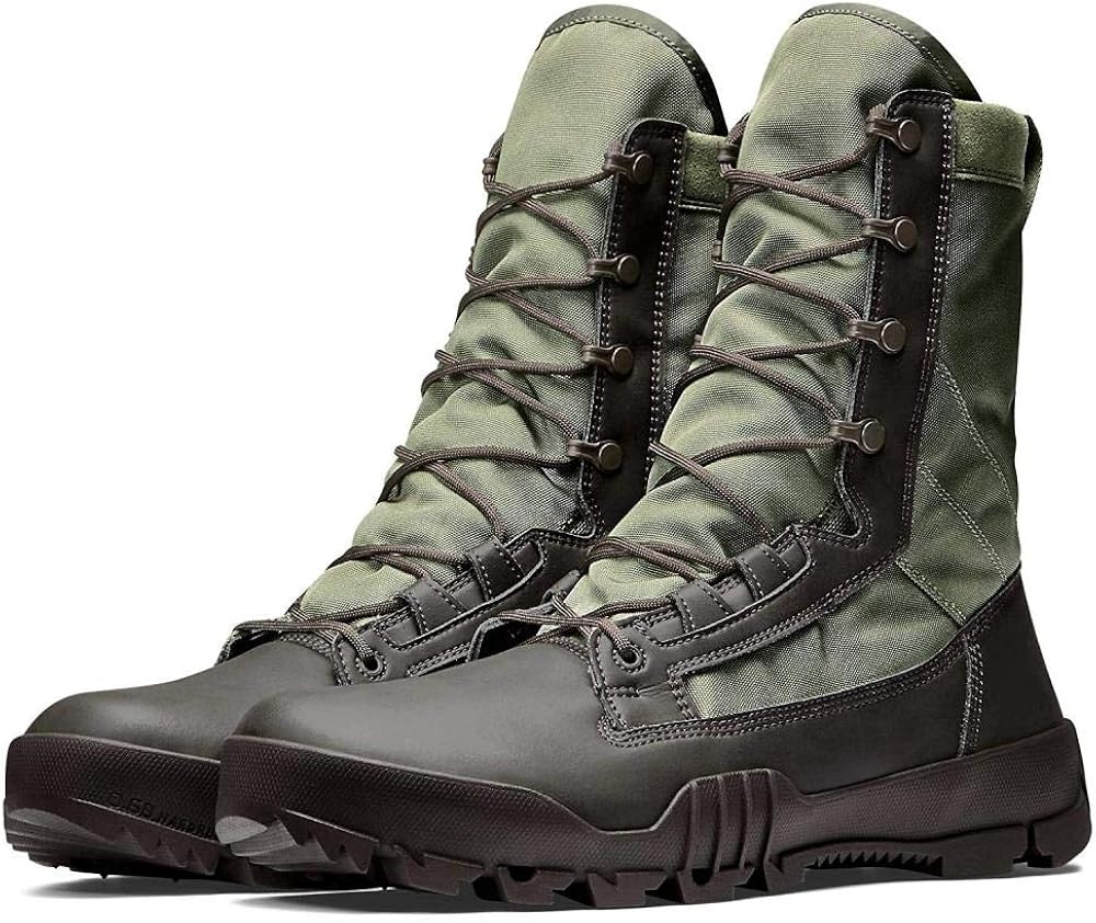 nike jungle boots