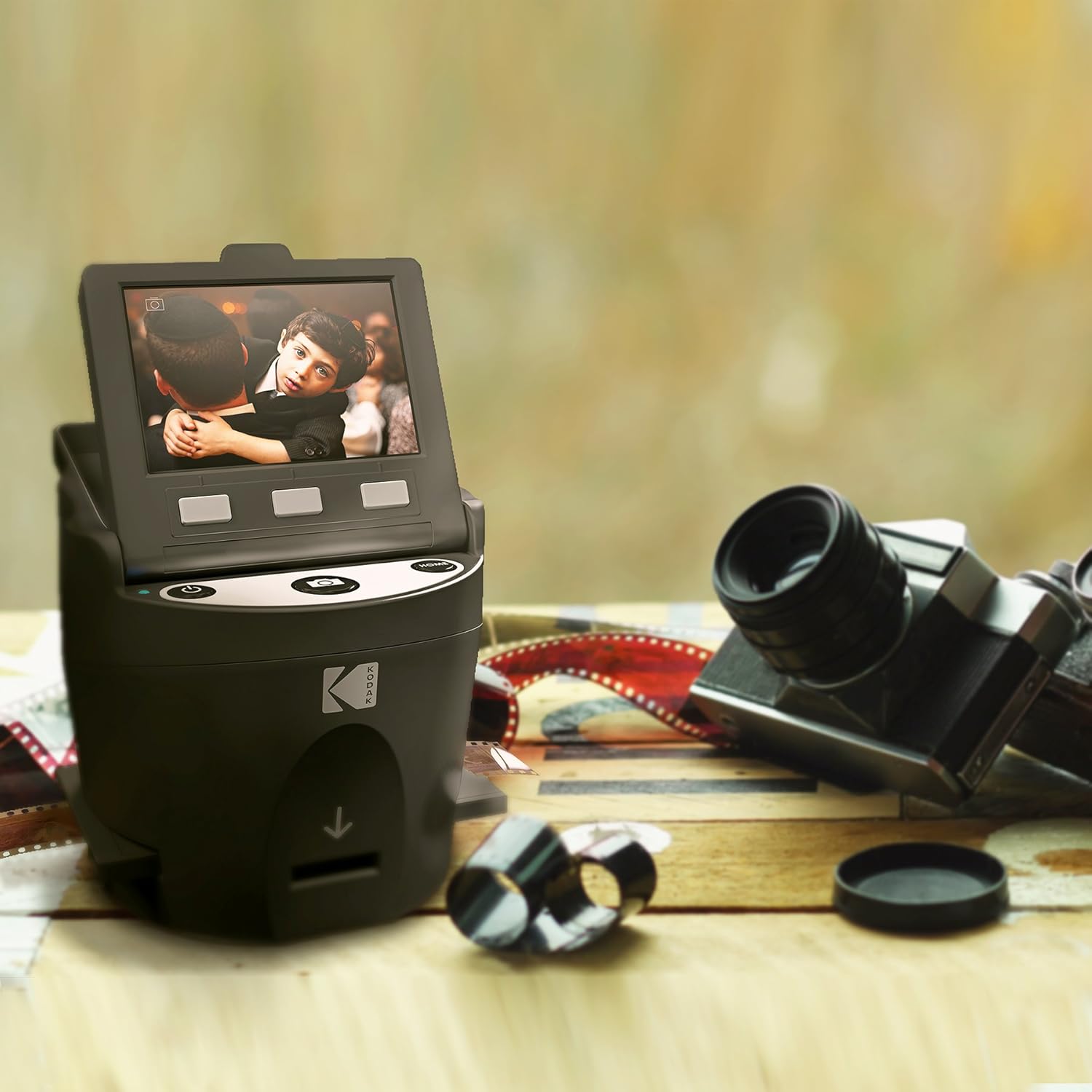 KODAK SCANZA Digital Film & Slide Scanner - Converts 35mm, 126, 110, Super 8 & 8mm Film Negatives & Slides to JPEG - Includes Large Tilt-Up 3.5" LCD, Easy-Load Film Inserts, Adapters & More: Office Products