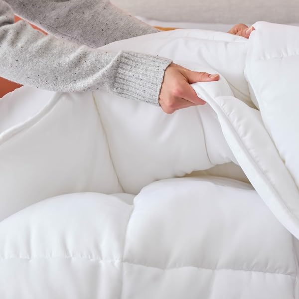 LINENSPA WHITE DOWN ALTERNATIVE COMFORTER AND DUVET INSERT – ALL-SEASON COMFORTER WITH BOX STITCH AND 8 DUVET LOOPS – BEDDING FOR KIDS, TEENS, AND ADULTS – QUEEN