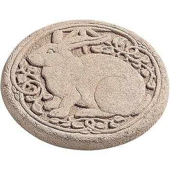 Amazon.com : Rabbit Stepping Stone : Outdoor Decorative Stones : Garden