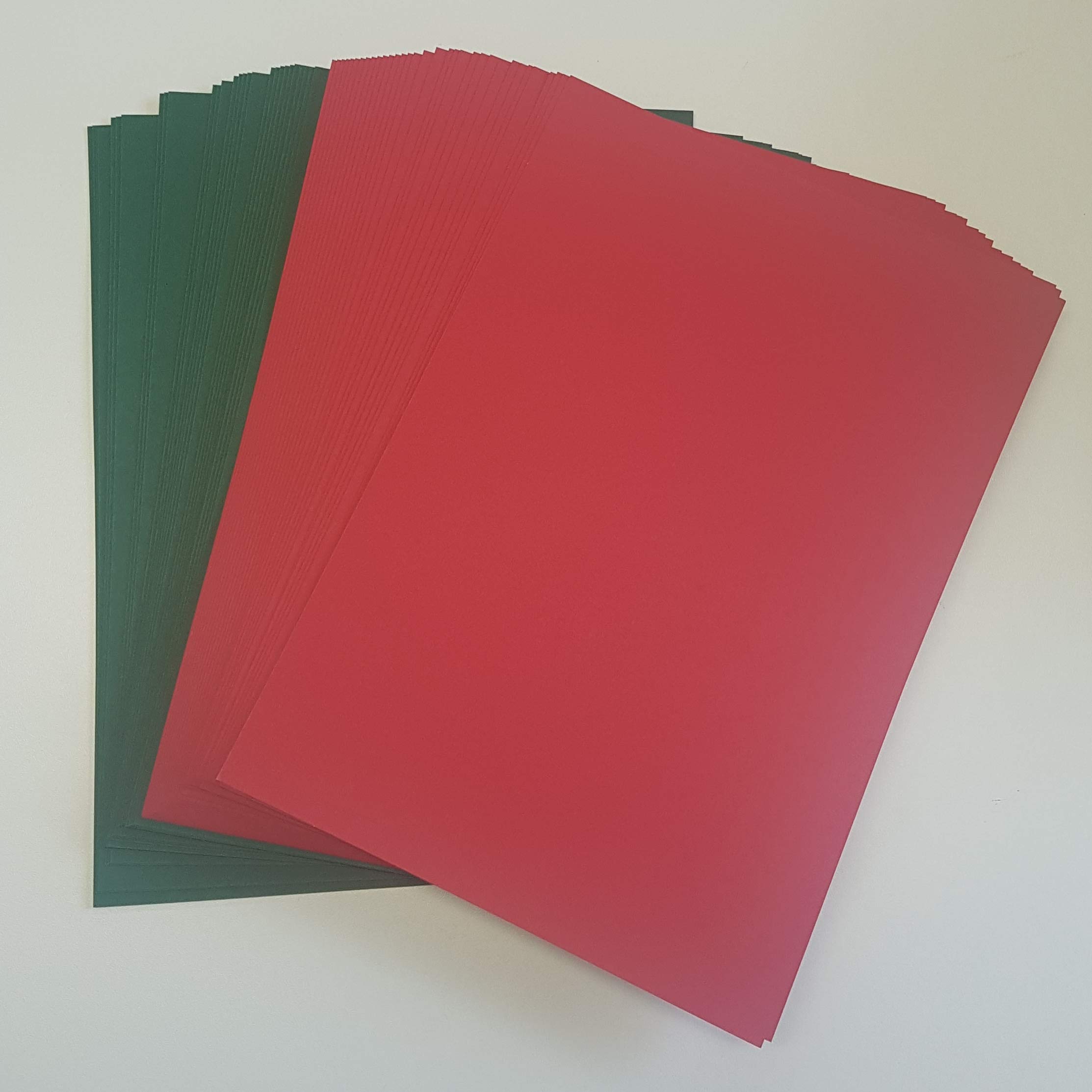 A4 Xmas Red & Xmas Green Card Pack Bundle x50 Sheets, 240gsm (297mm x 210mm) - Stella Crafts