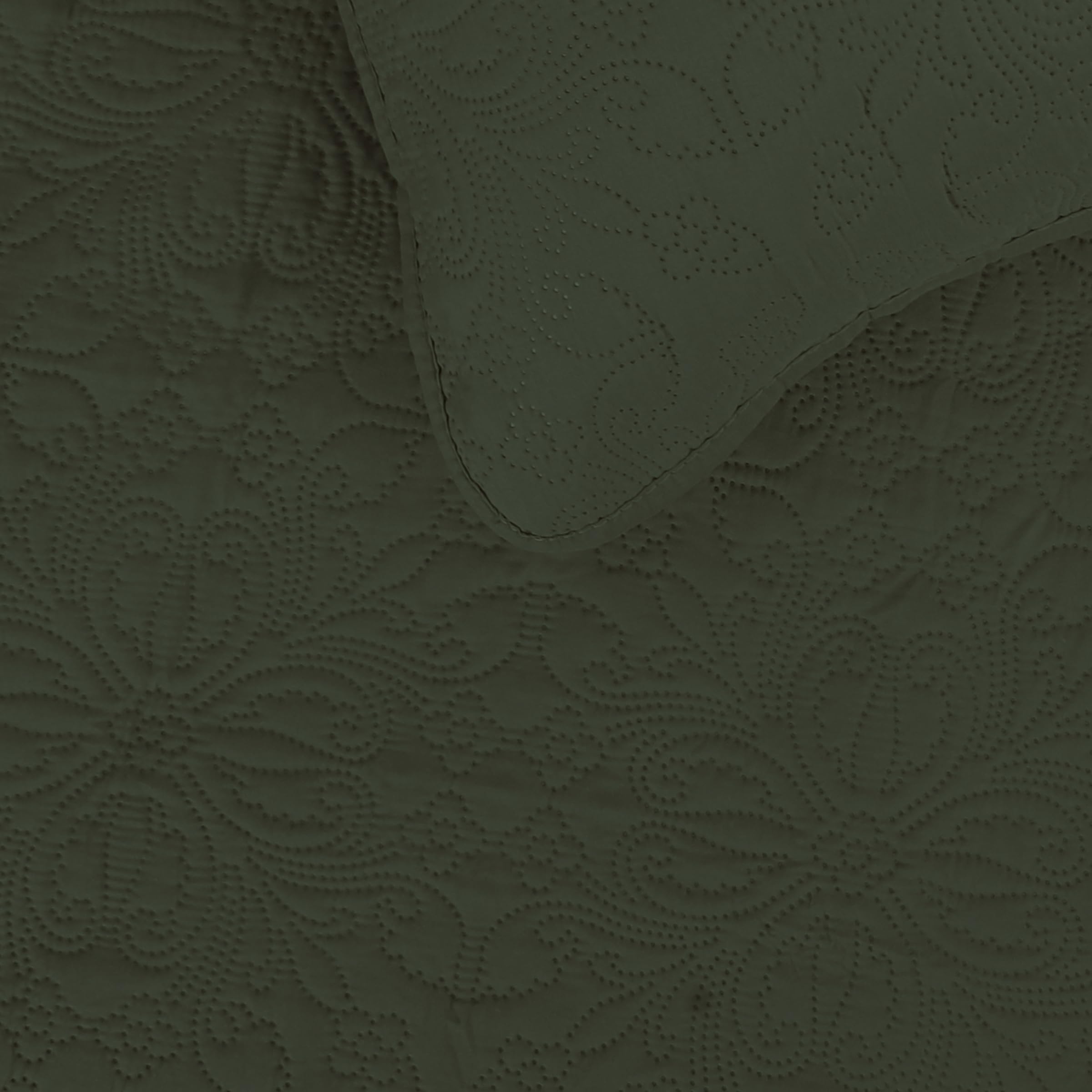 Easy-Going Full/Queen Size Reversible Quilt Set