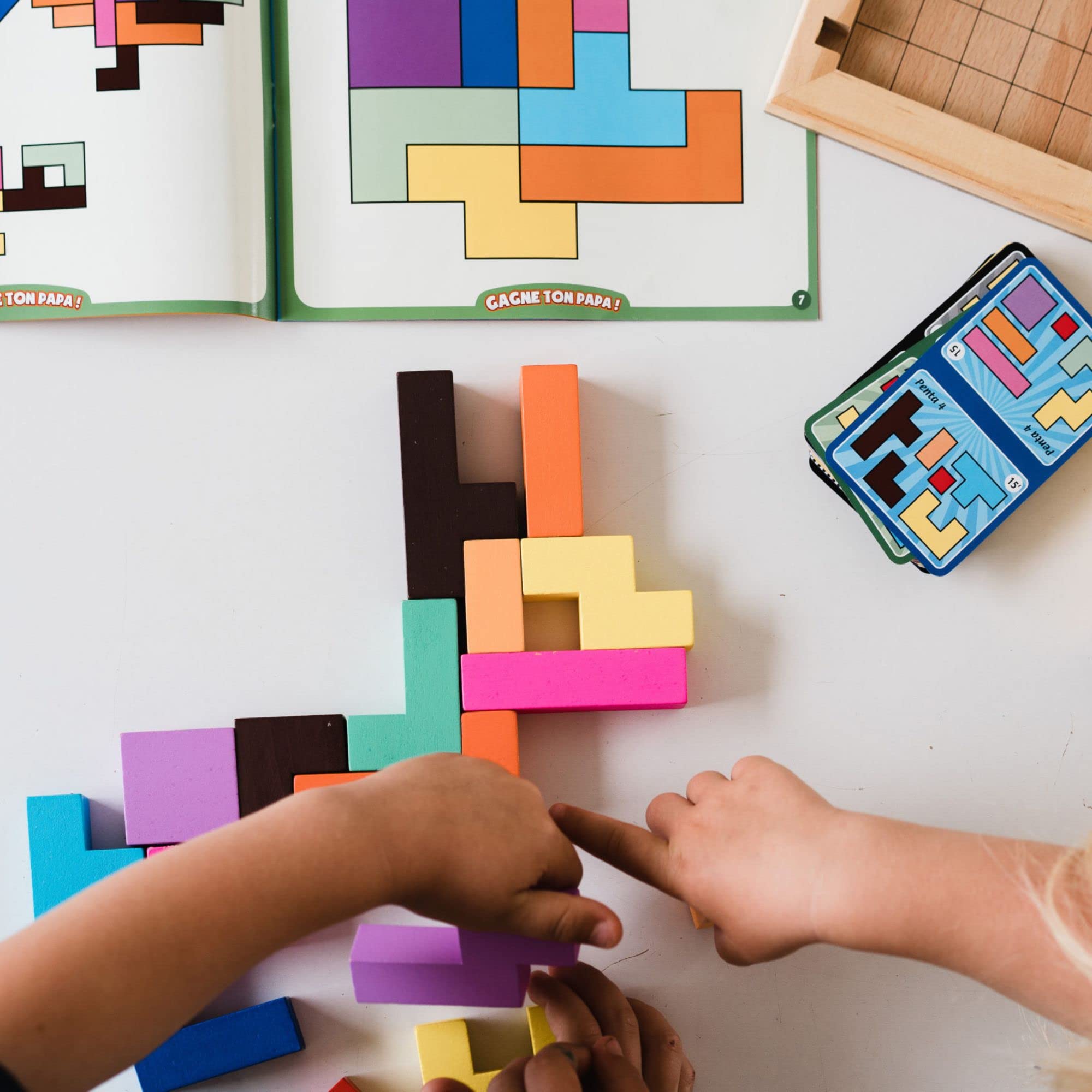 Katamino Family - Puzzle Game for Kids to Win Against Their Parents | Challenging Puzzle Game for All Cognitive Levels | 1 to 2 Players | 10 Minutes