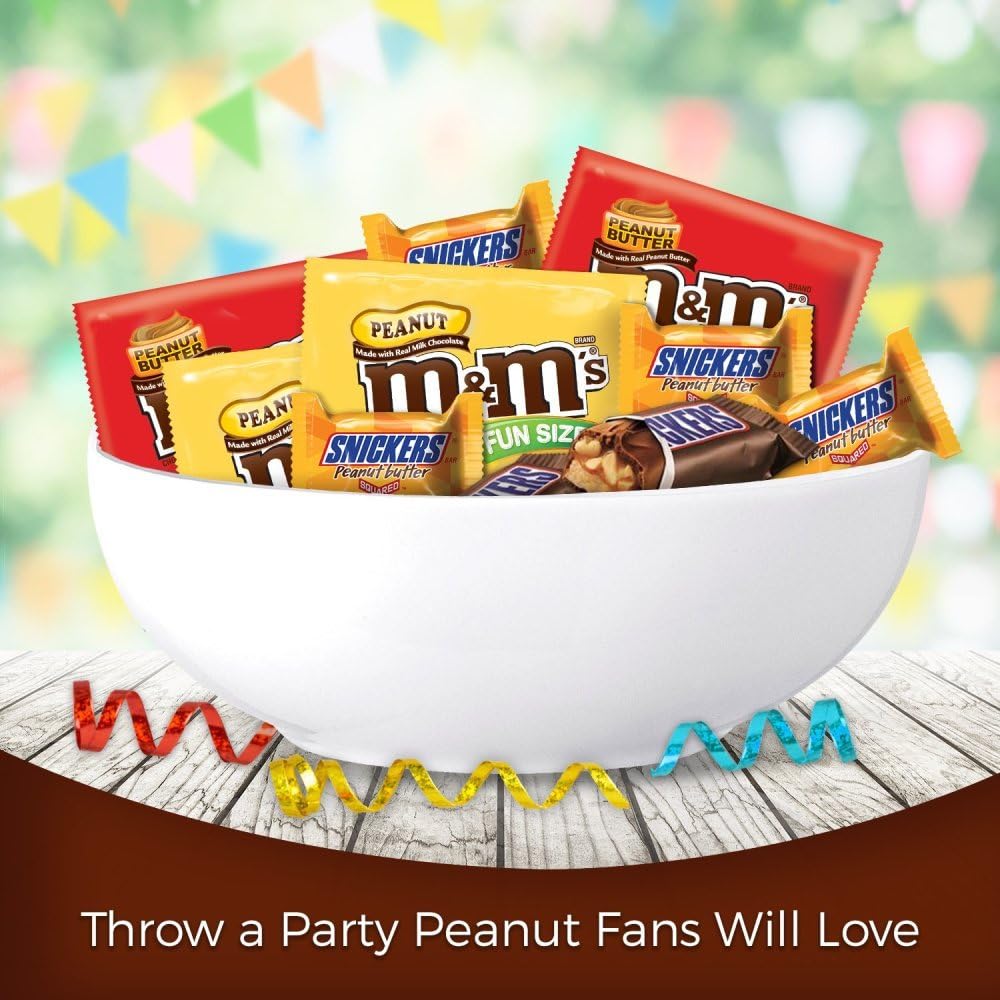 SNICKERS & M&M'S Peanut & Peanut Butter Lovers Fun Size Chocolate Candy Variety Mix 32.2-Ounce 55-Piece Bag: Grocery & Gourmet Food