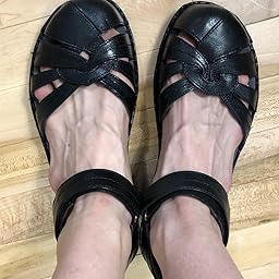 aravon women's clarissa fisherman sandal