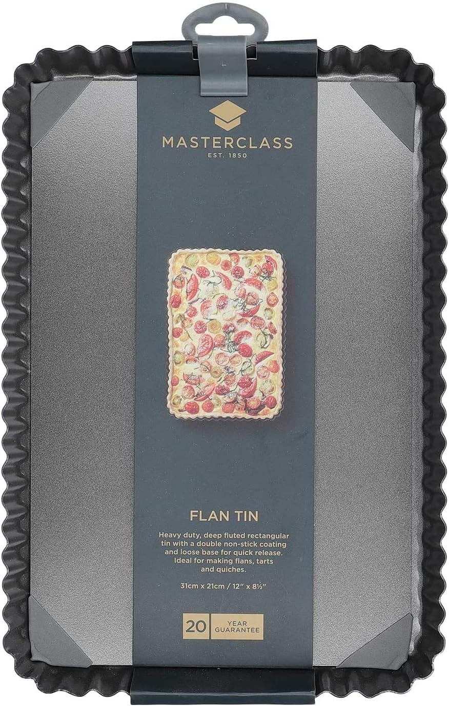 MasterClass KCMCHB55 31 x 21 cm Loose Bottomed Tart Tin with PFOA Non Stick, Robust 1 mm Thick Carbon Steel - Image 5