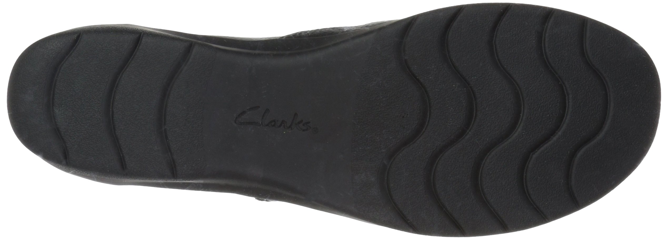 Clarks Women's Cheyn Bow Loafer - Image 4