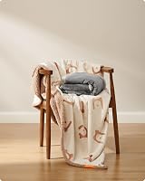 Feandrea Waterproof Dog Blanket XXXL 229 x 203 cm Reversible Beige view 7