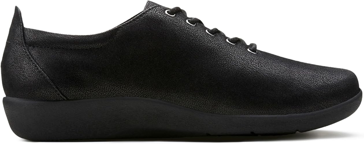 clarks womens trainers amazon