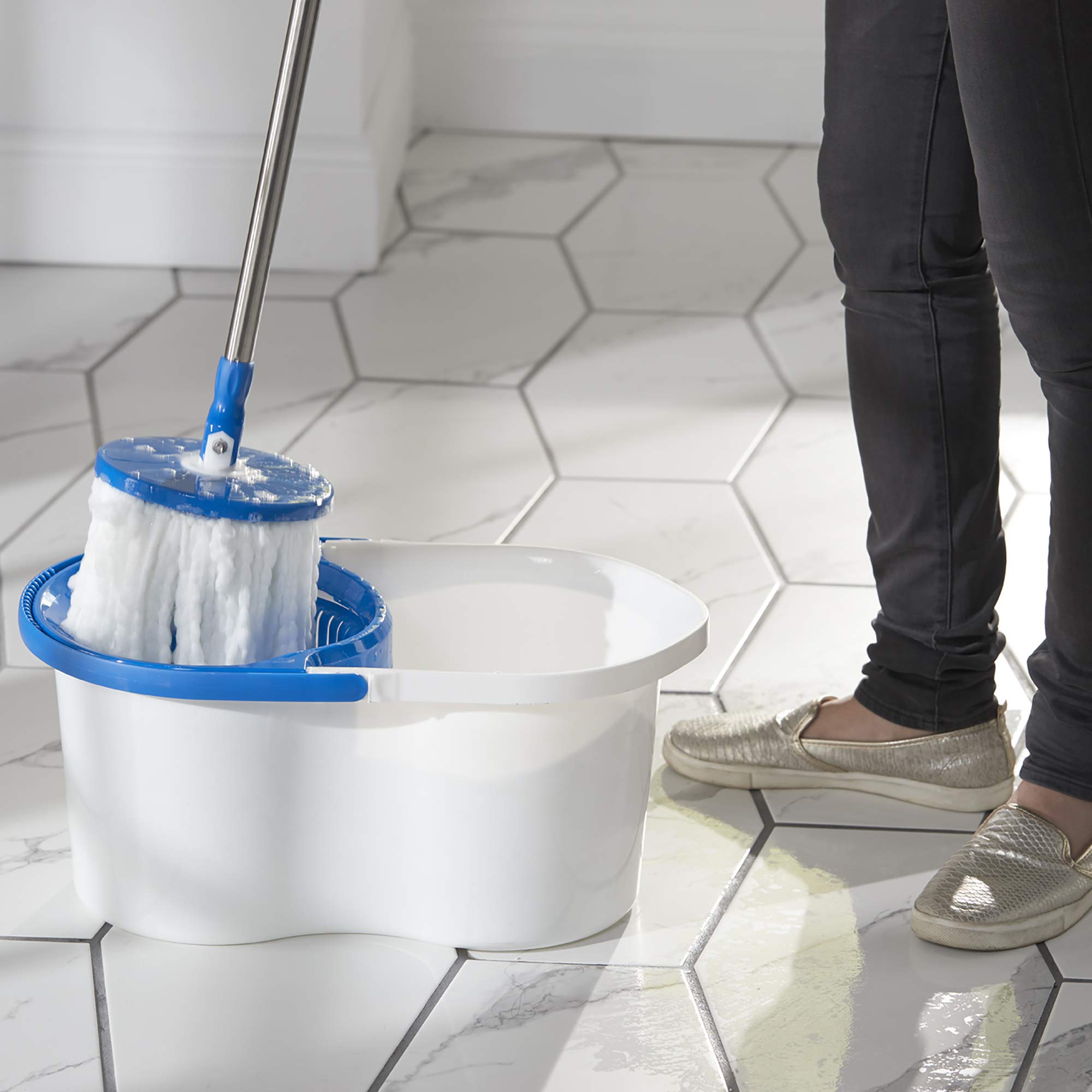 mop floor with clorox